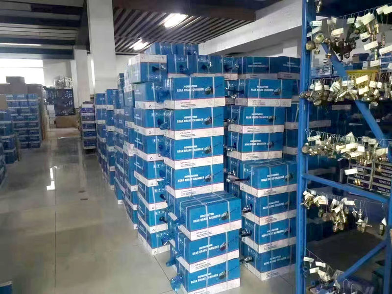JINAN HOWOSTAR AUTO PARTS CO.,LTD 工場生産ライン